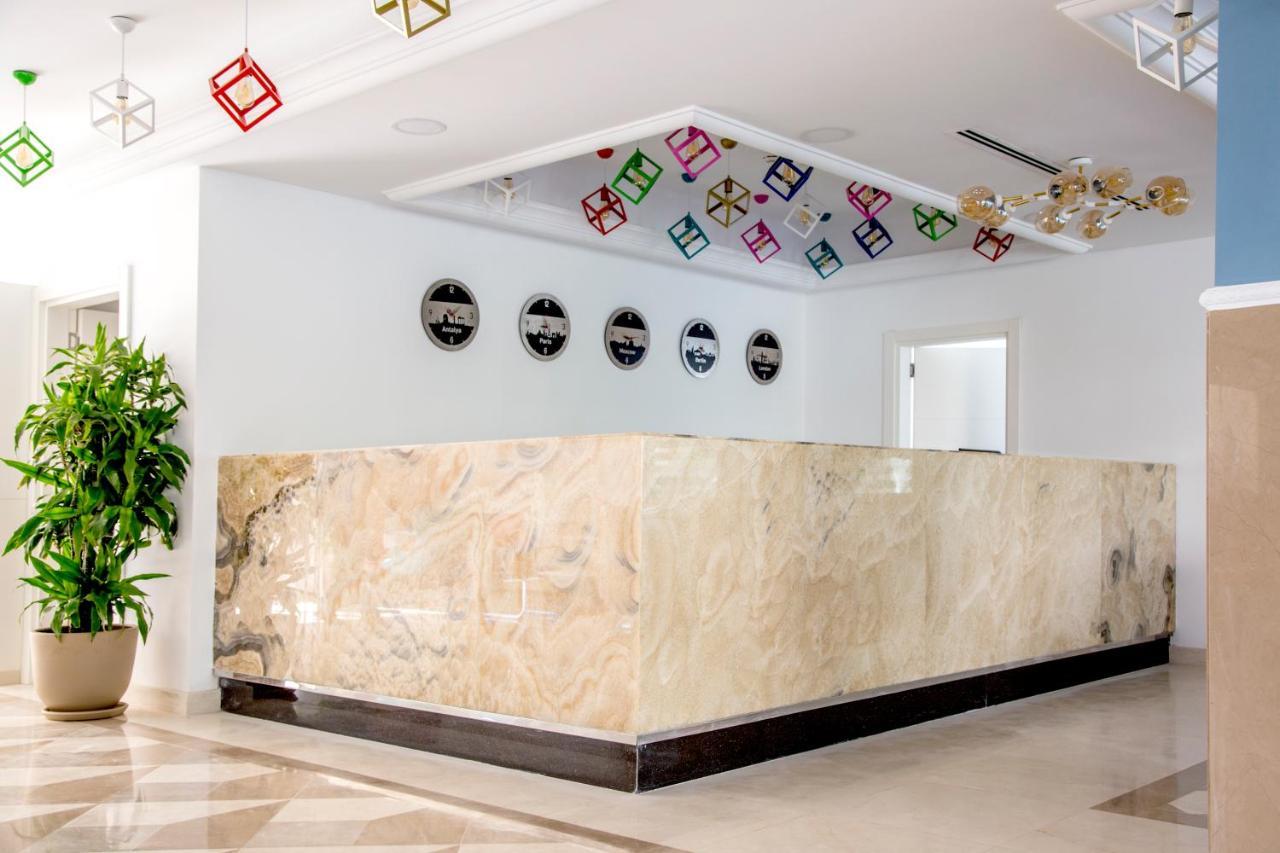 Crystal Club World Of Colours Hotel Belek