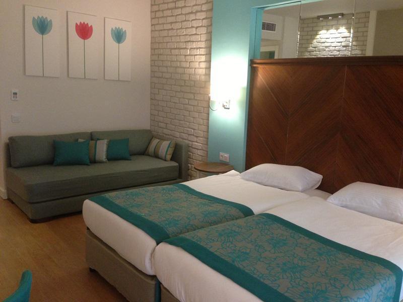 Terrace Elite Ultra 5* Side