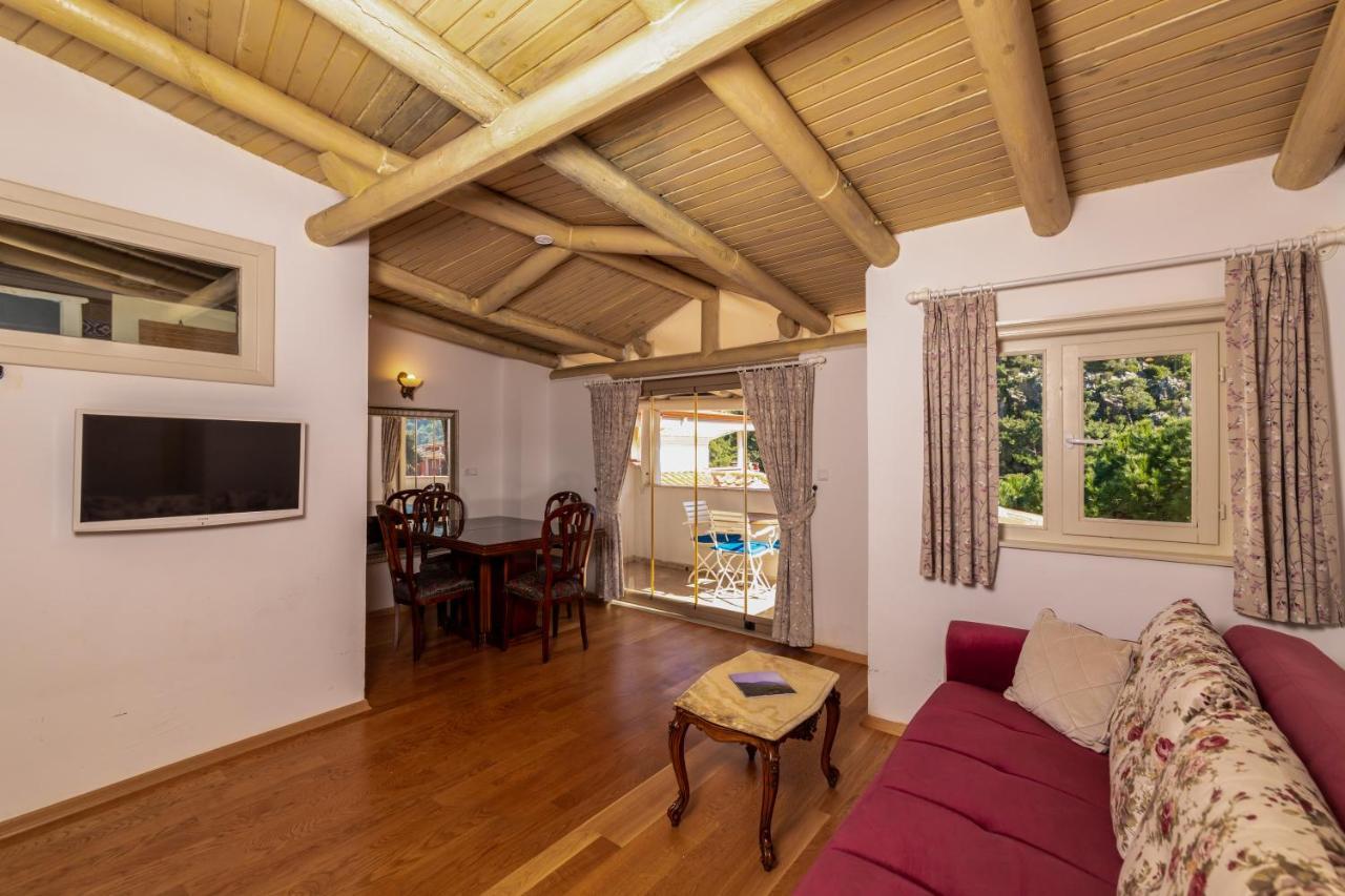 Petunya Boutique 3*