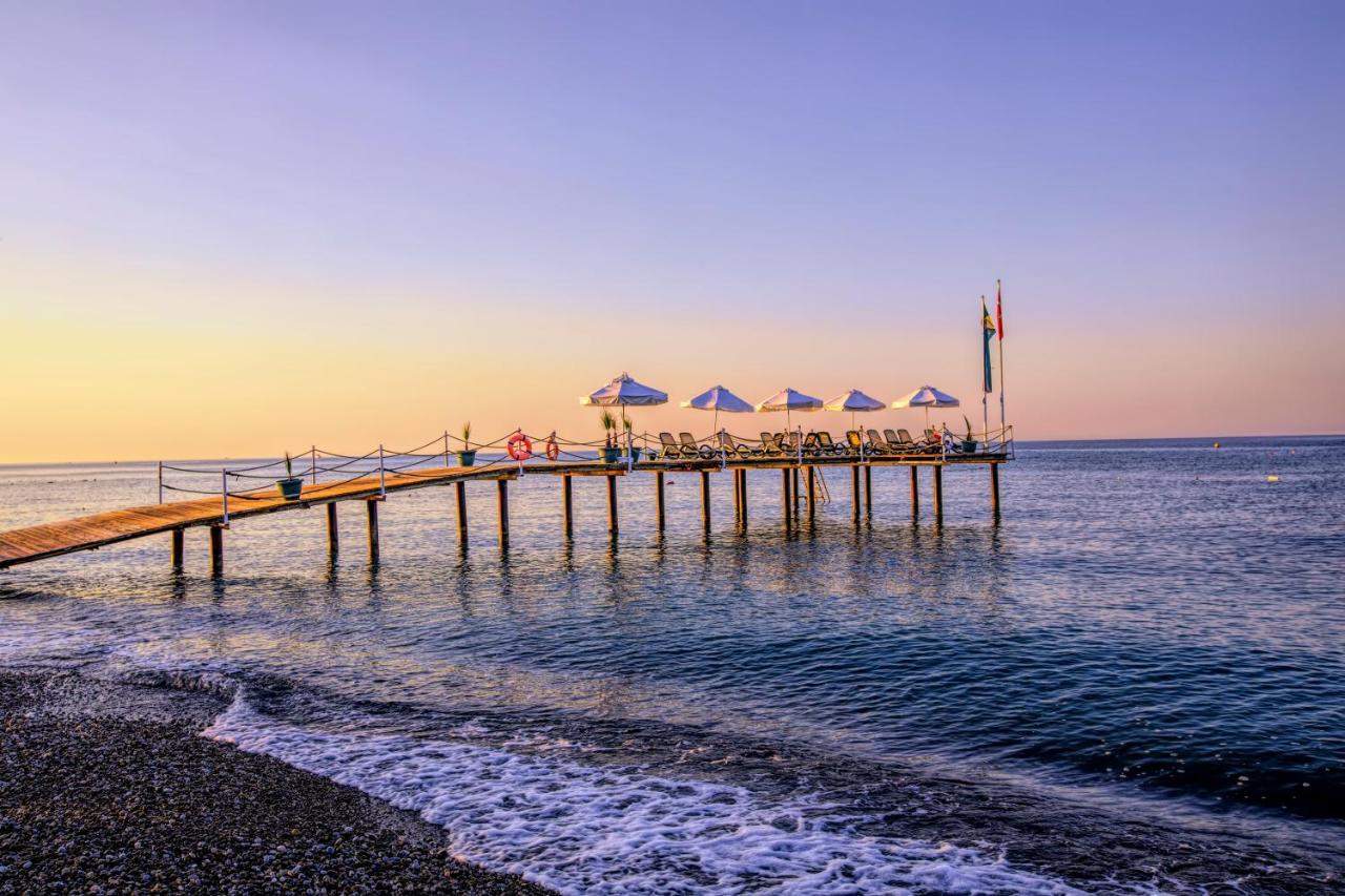 Sherwood Blue - Adults Only Resort 5*
