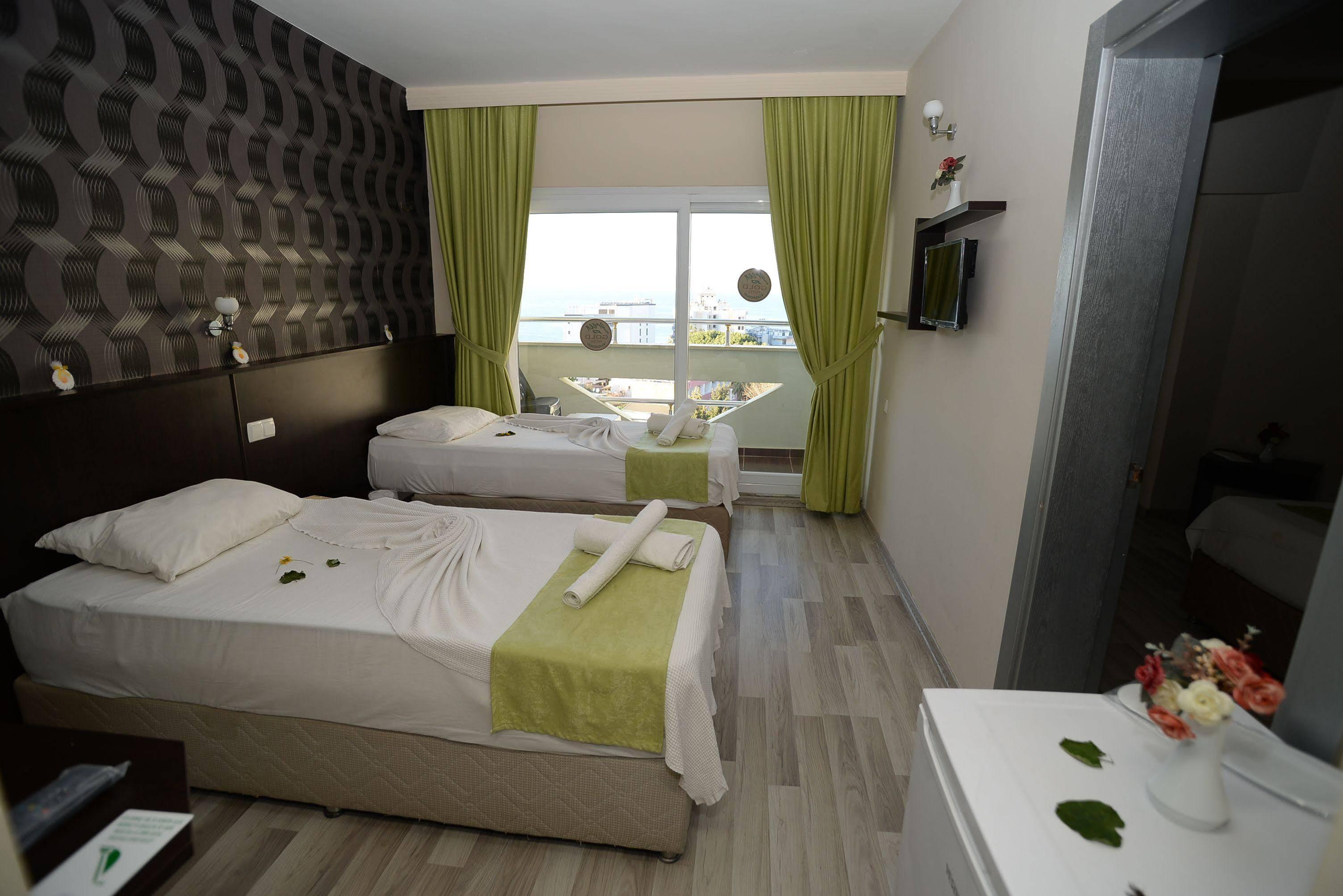 Hotel Gold 3*