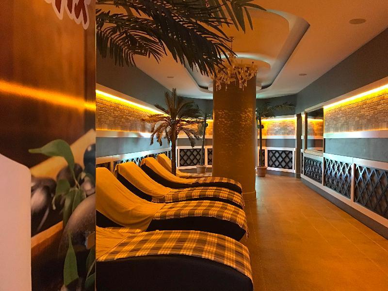 Lilyum & Resort 4*