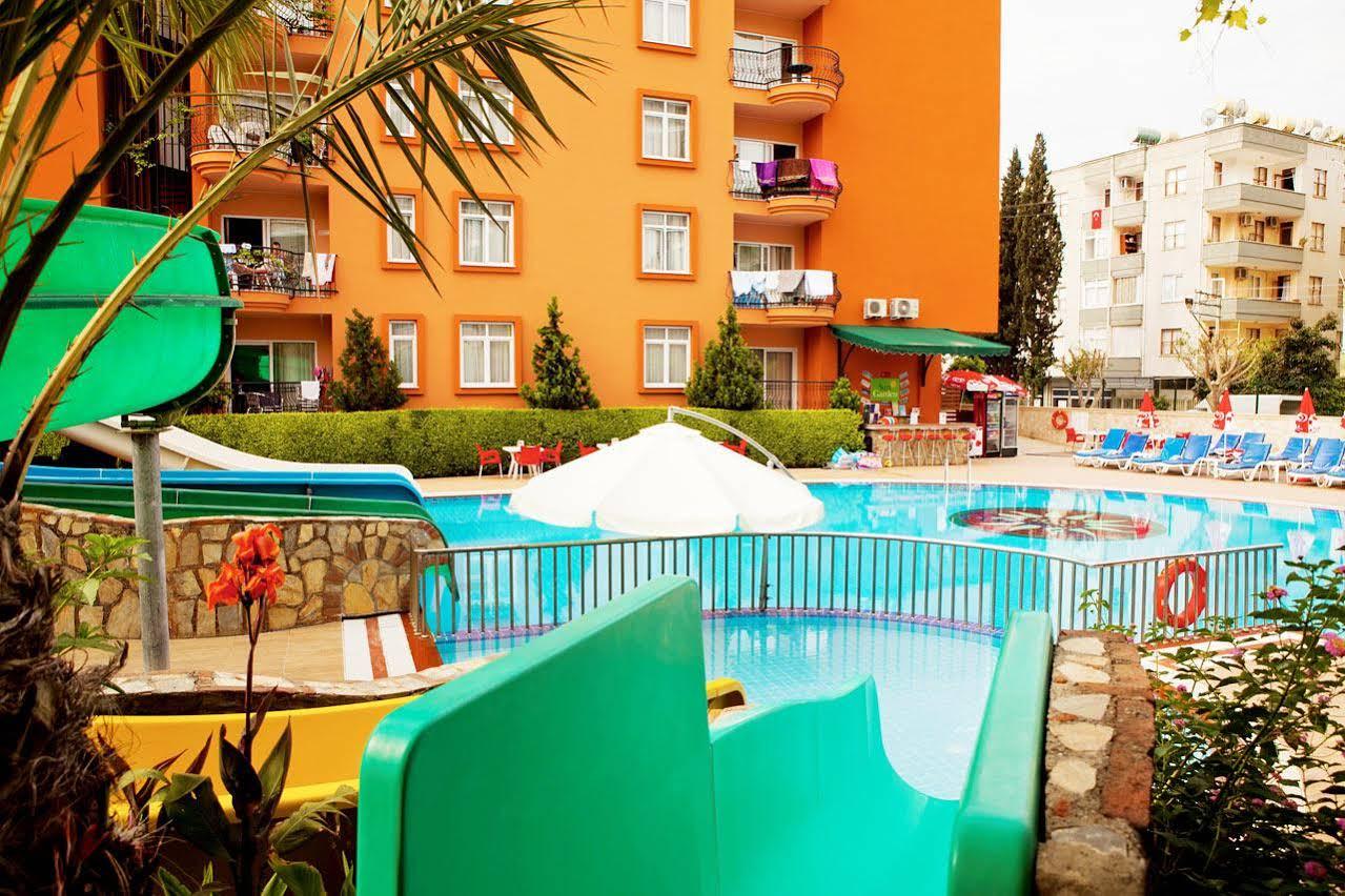 Sunpark Garden Hotel 4*