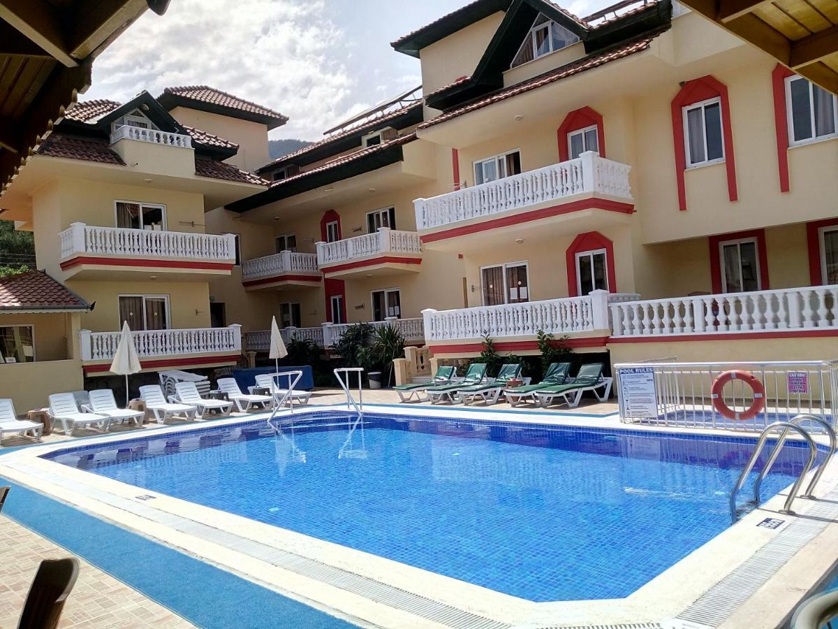 Sun Apart Aparthotel 3*