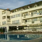 Aquabella Beach Hotel