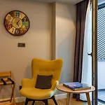 Sala Suites