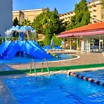 Blue Fish Hotel