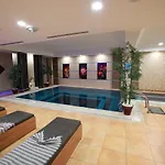 Nova Plaza Orion Hotel