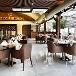 Darkhill Hotel