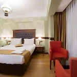 La Vida Old City Hotel