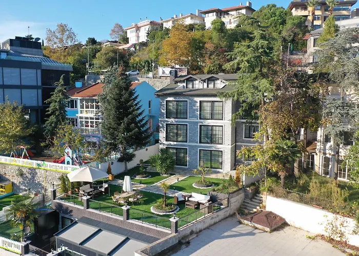 Dm Suites Bosphorus