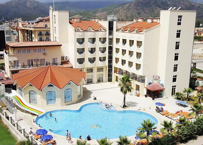 Larissa Inn