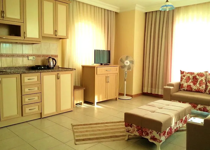 Summer Rose Hotel