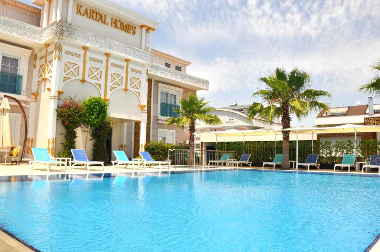 Happy Family Aparthotel
