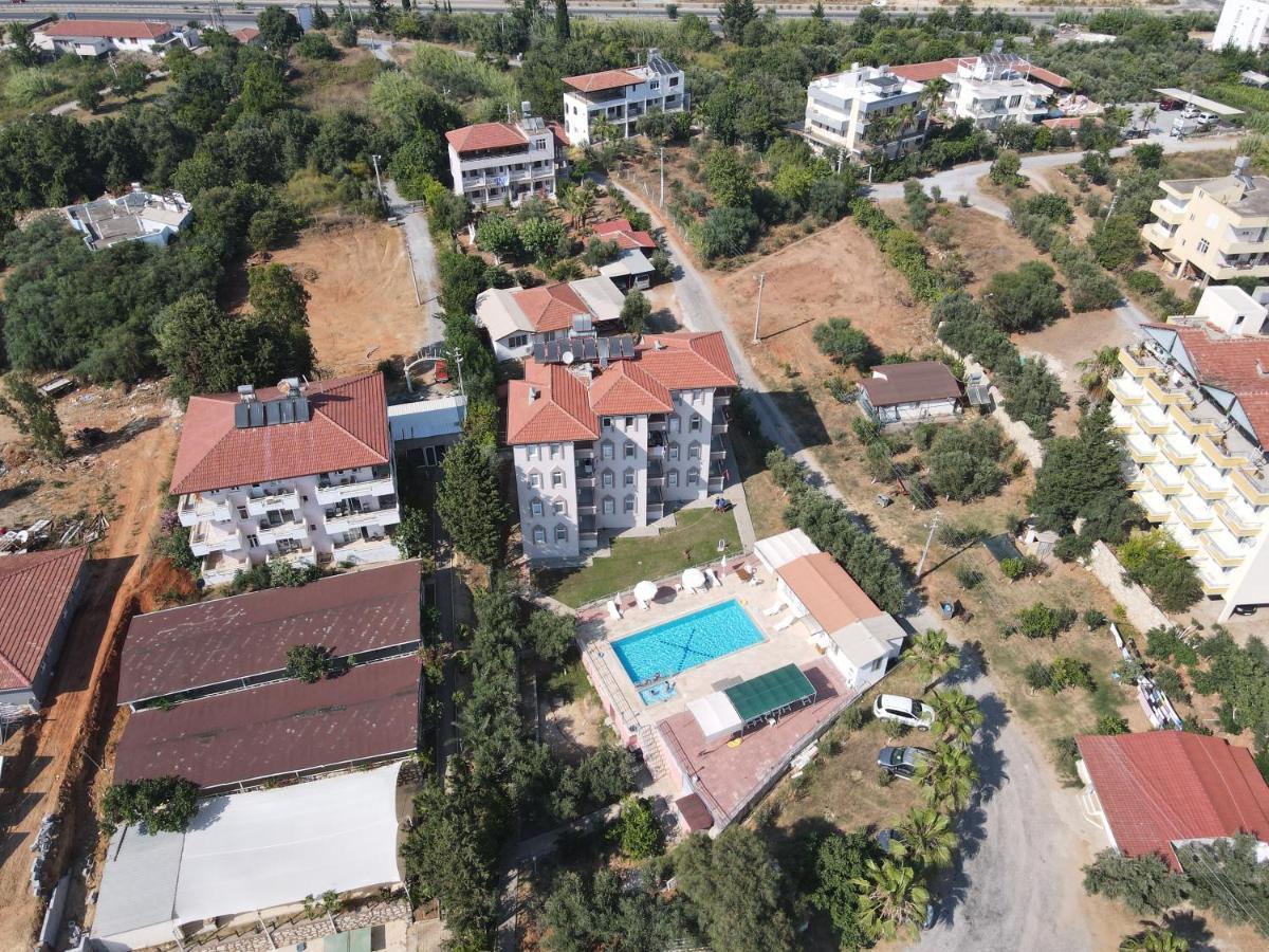 Sercan Aparthotel *