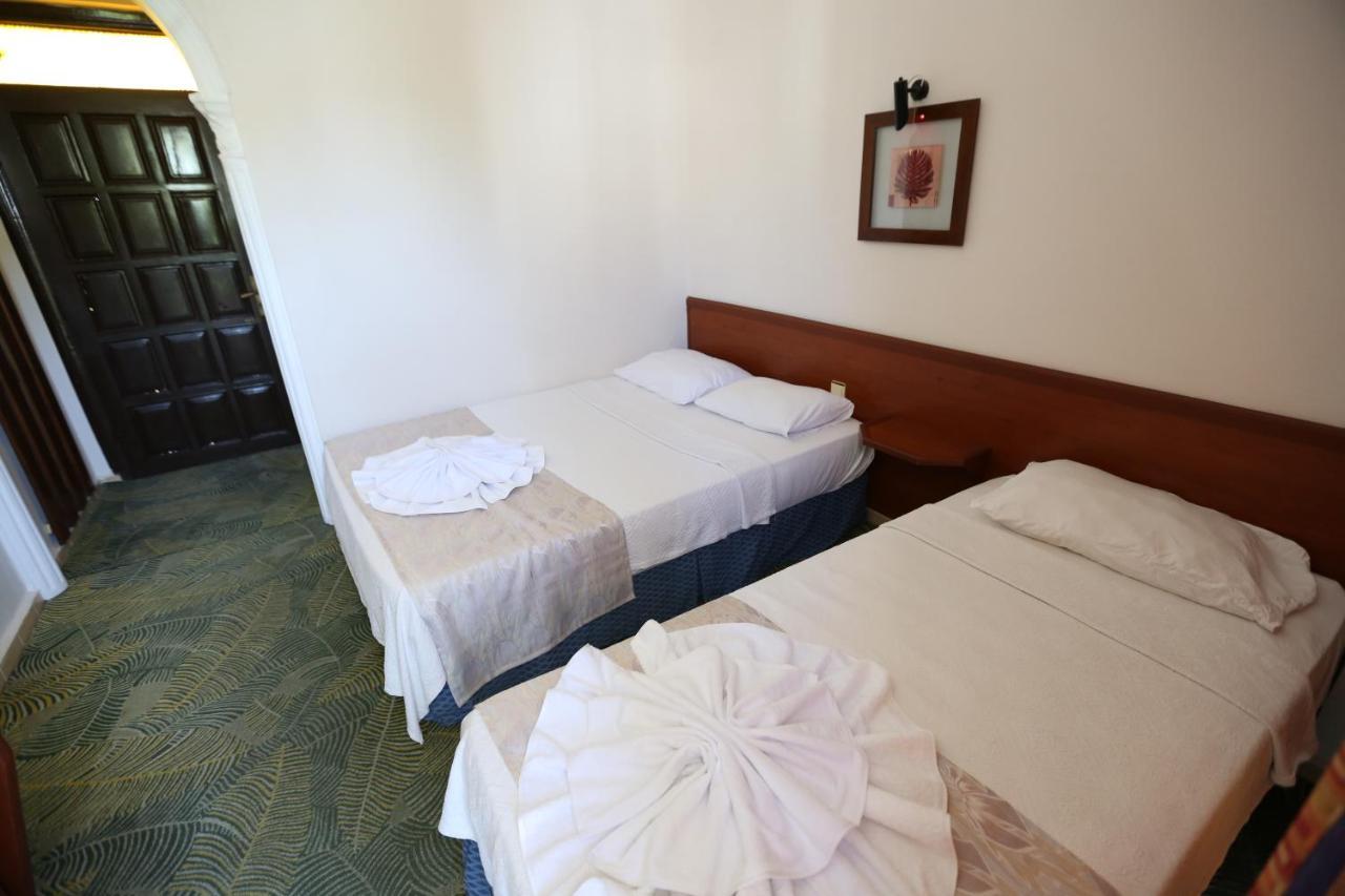 Paradise Hotel 3*