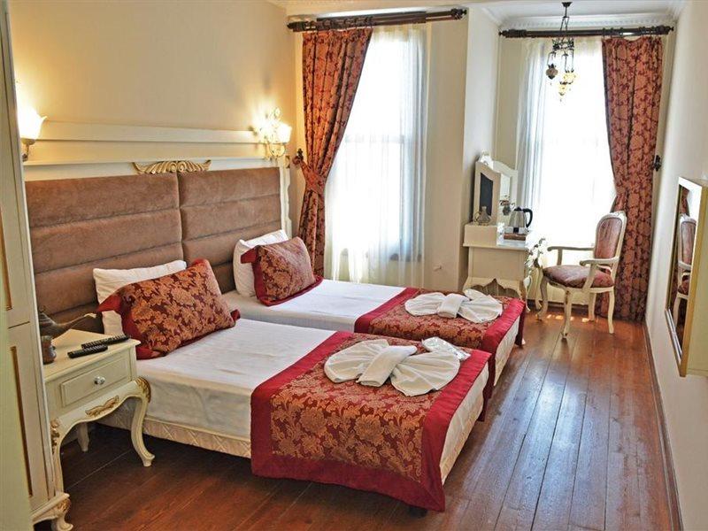 Hotel Sphendon 3*