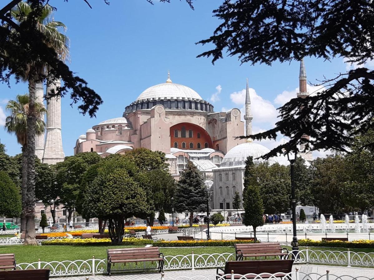 Aparthotel Medellin Istanbul