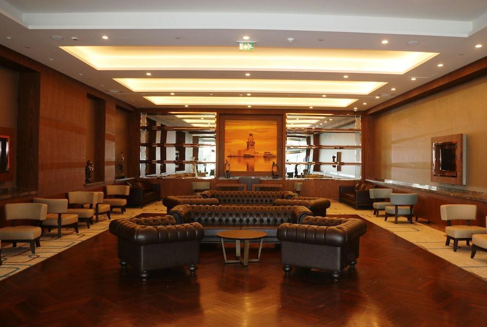 Hotel Mercure West & Convention Center