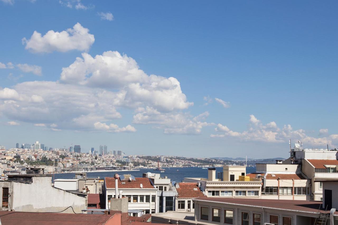 Queens Land Hotel Istanbul
