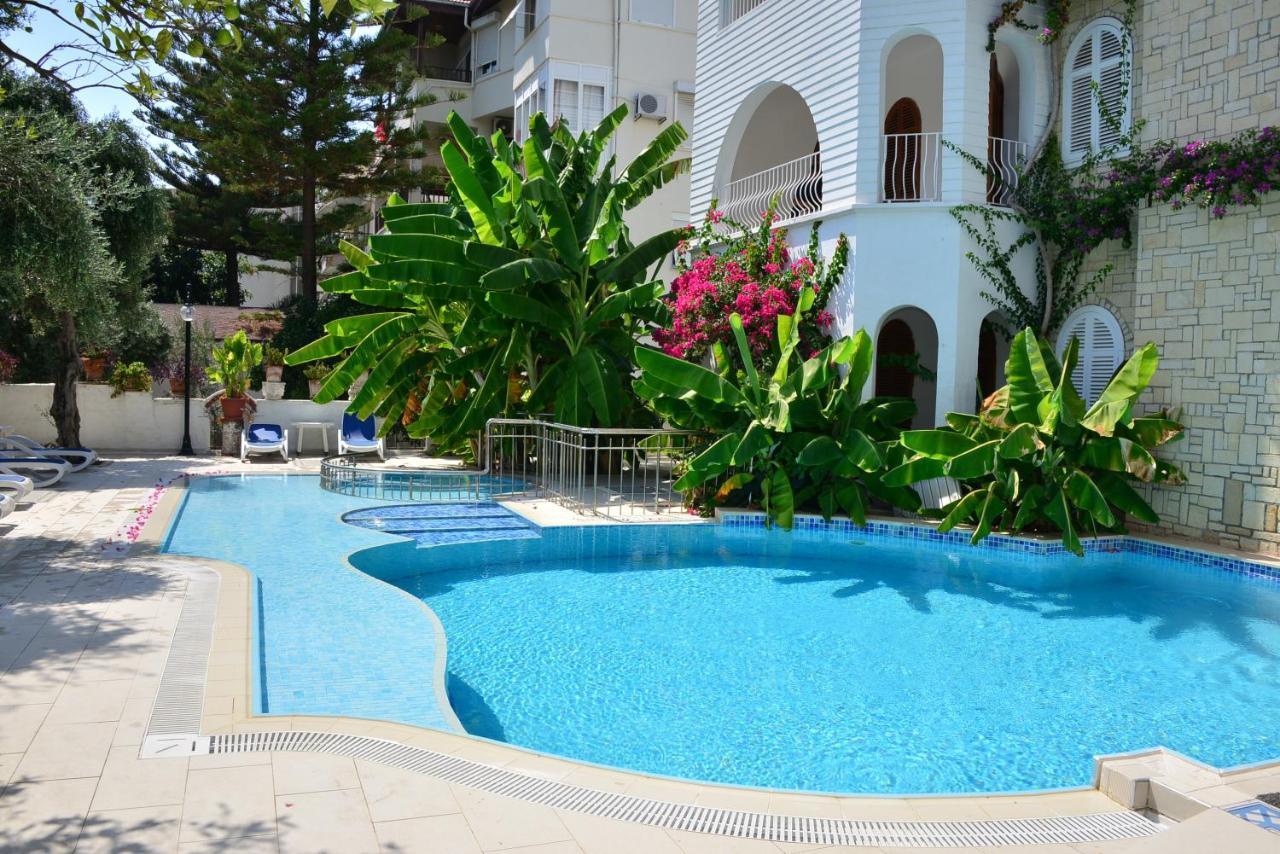 Aquarius Aparthotel Side