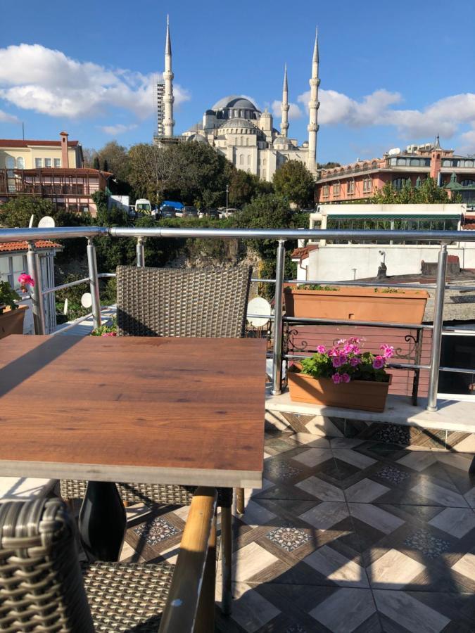 Blue Tuana Old 3*