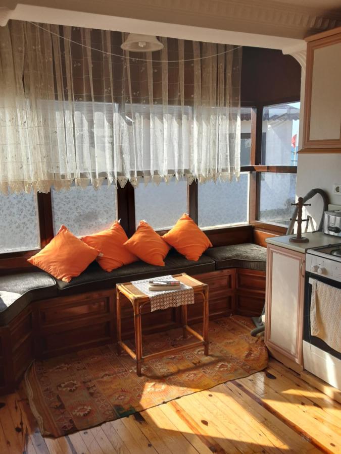 House Apartment Side