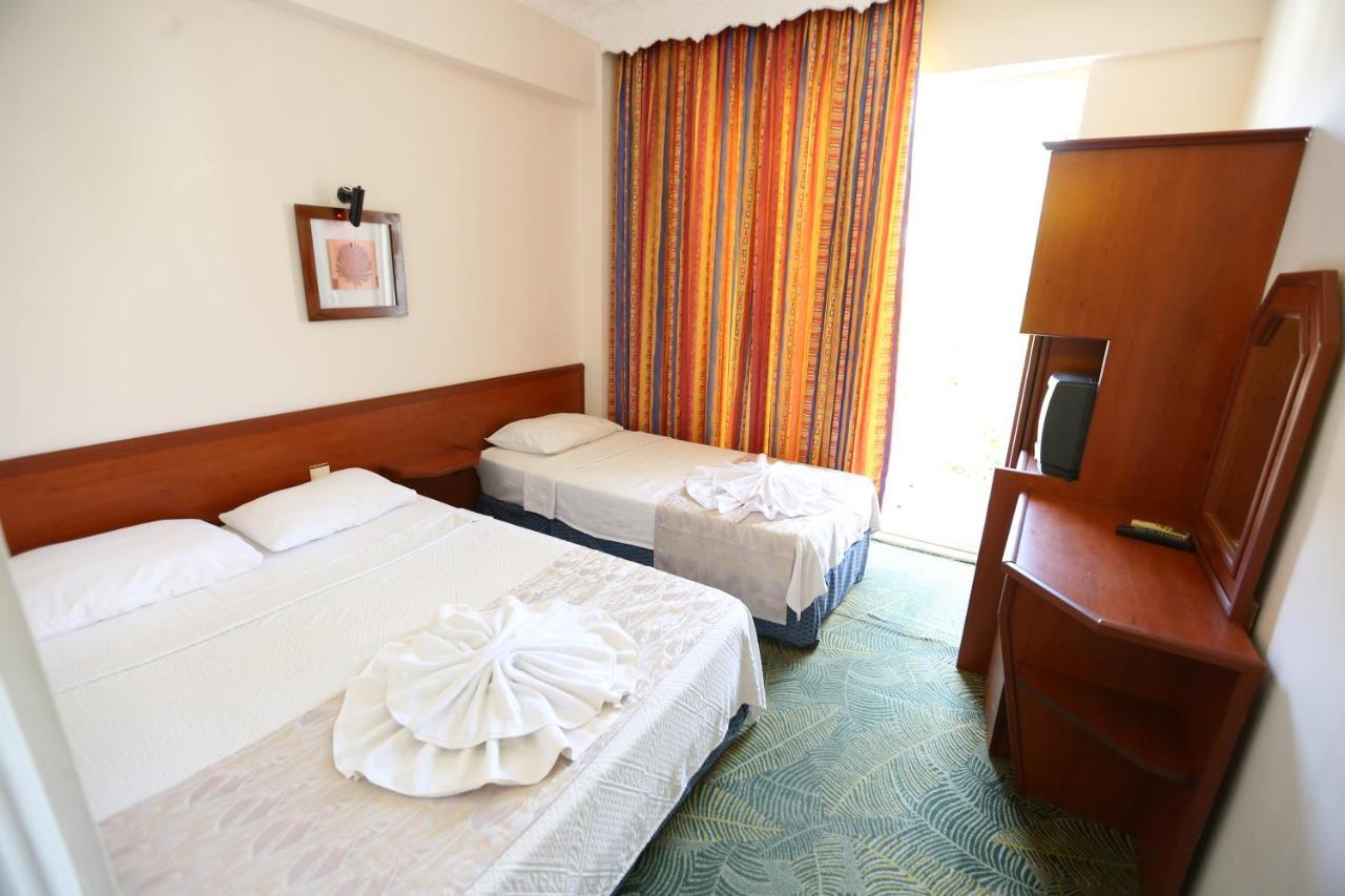 Hotel Paradise 3*