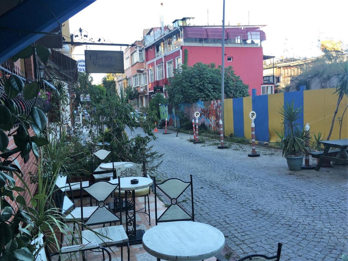 Cheers Vintage Hostel Istanbul