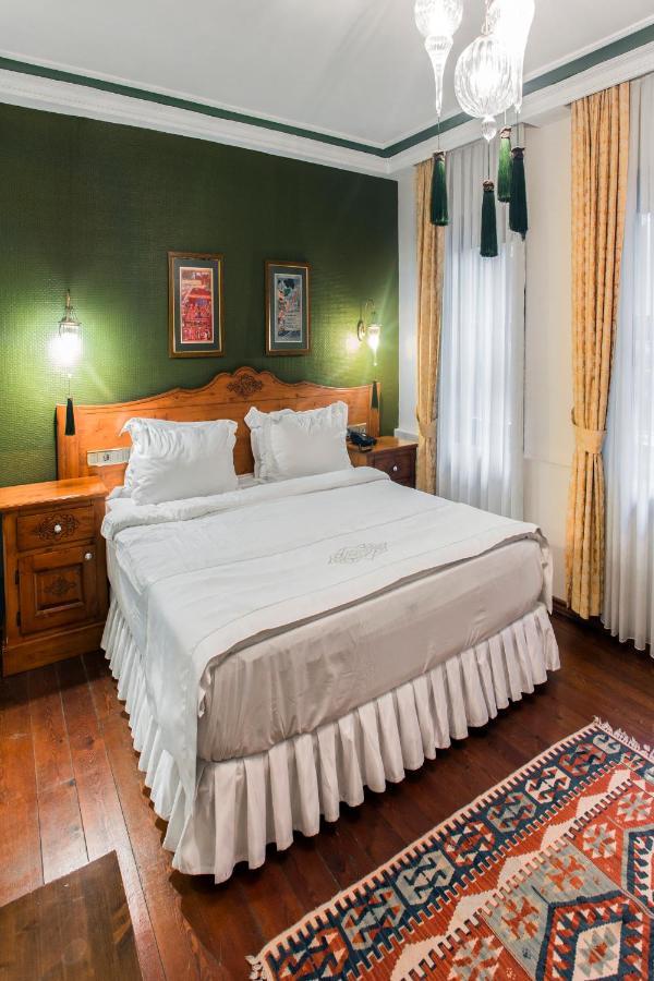 Rose Garden Hotel 4*