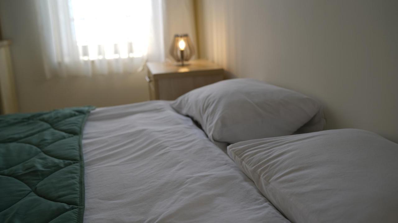 Emilie Apartment *