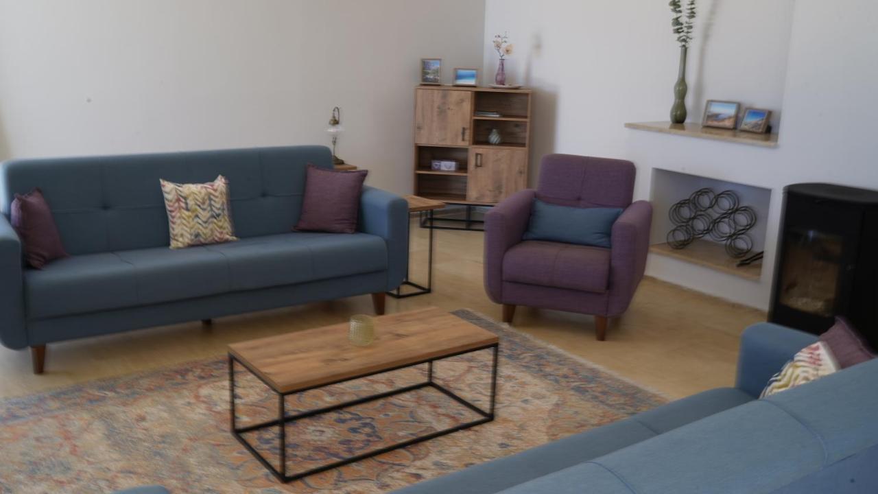 Emilie Apartment *