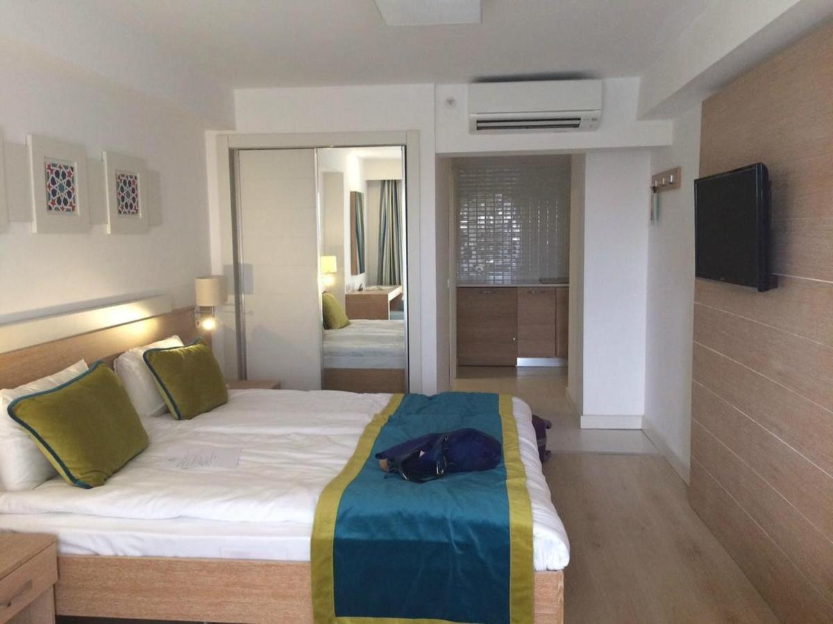 Su - Adult Only Hotel 4*