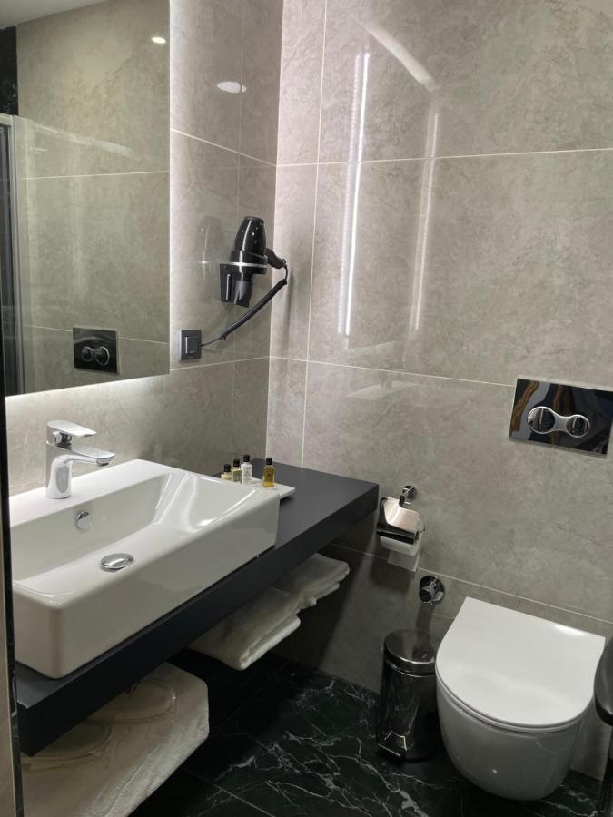 Rw Boutique Hotel 3*