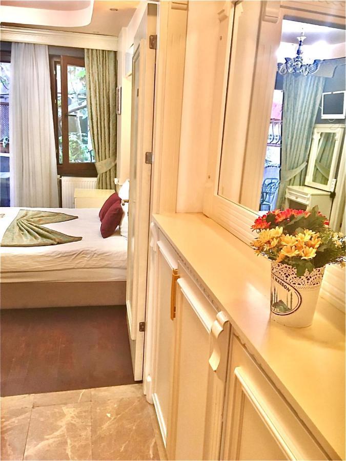 La Petite Maison 2*