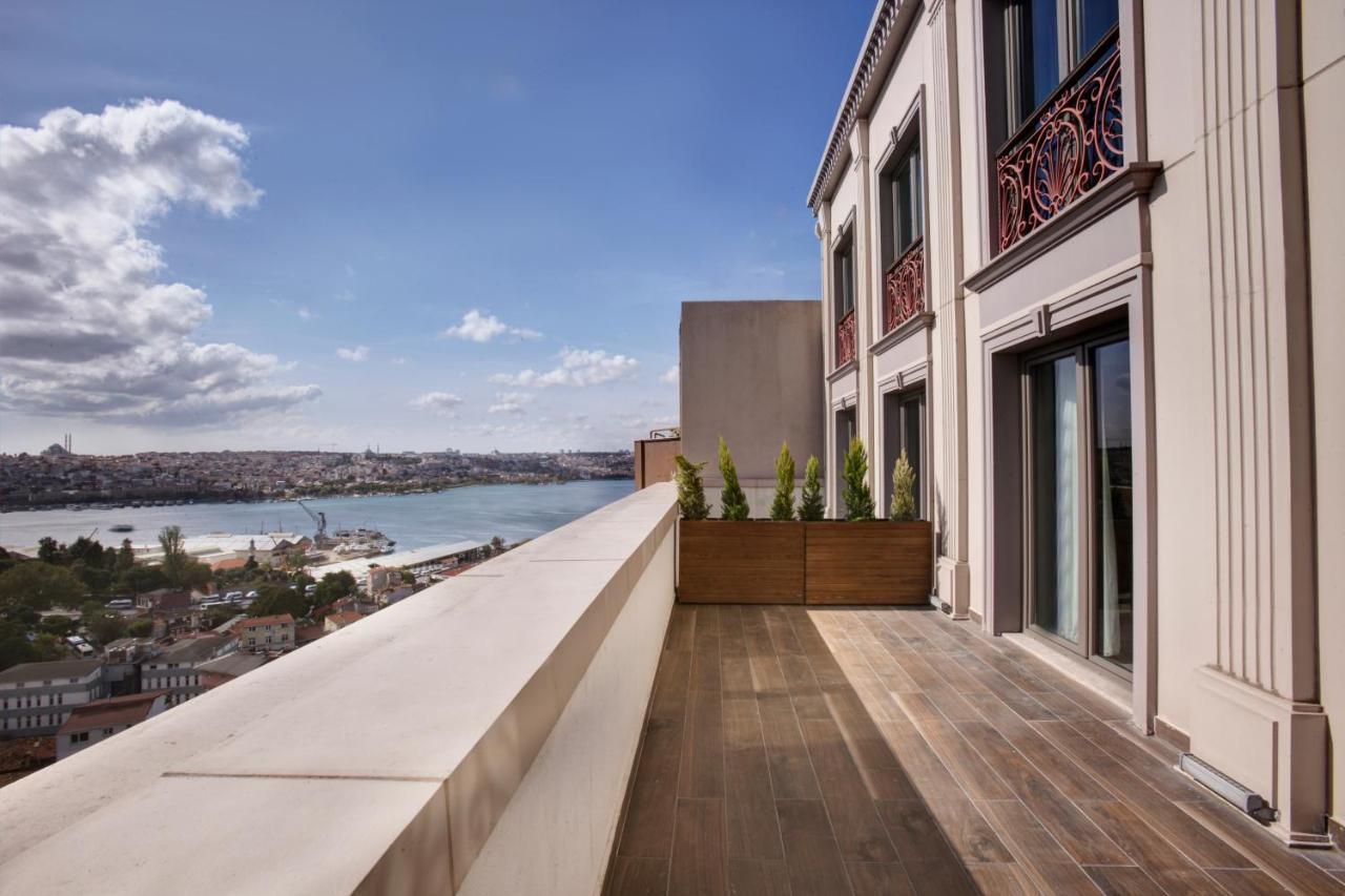 Hotel Dora Pera 4*