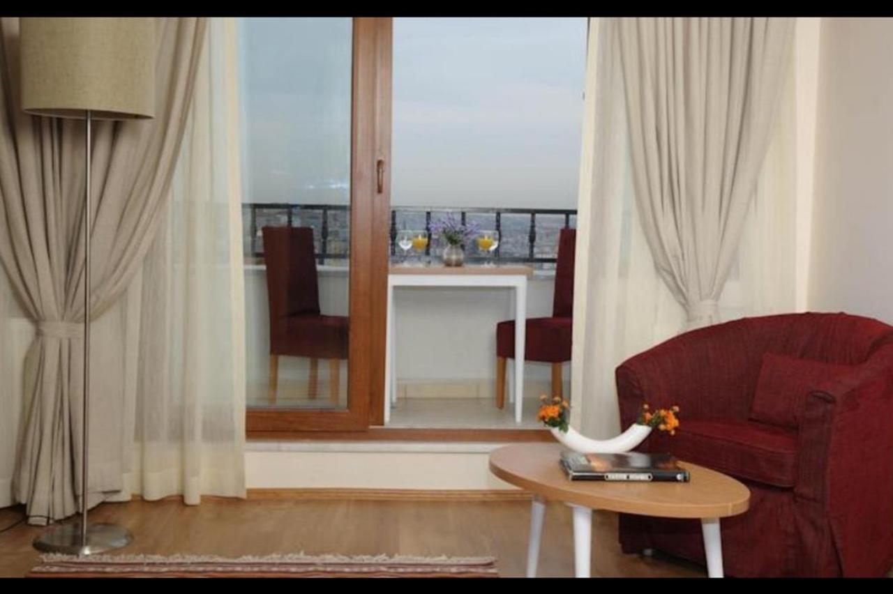 Three Apples Taksim Aparthotel