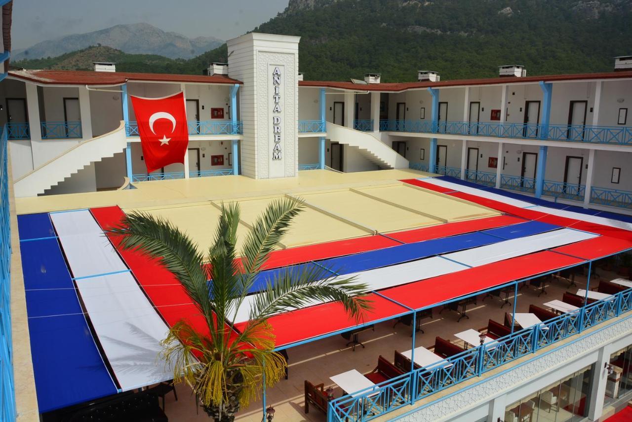 Anita Dream Hotel 4*