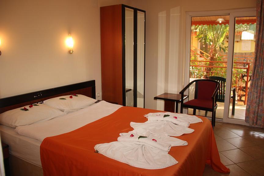 Hotel Temple 3*