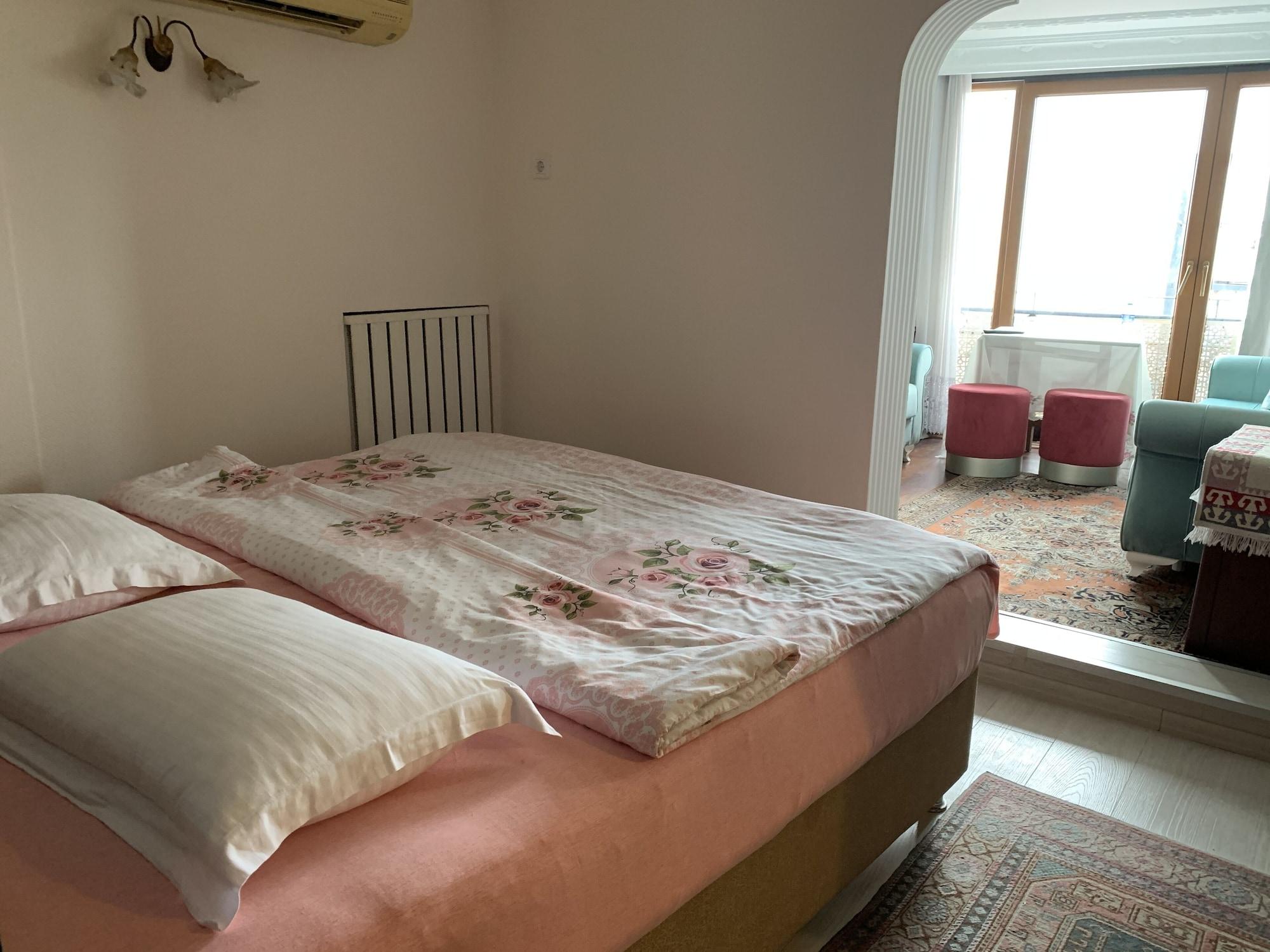 Hotel Ada 3*