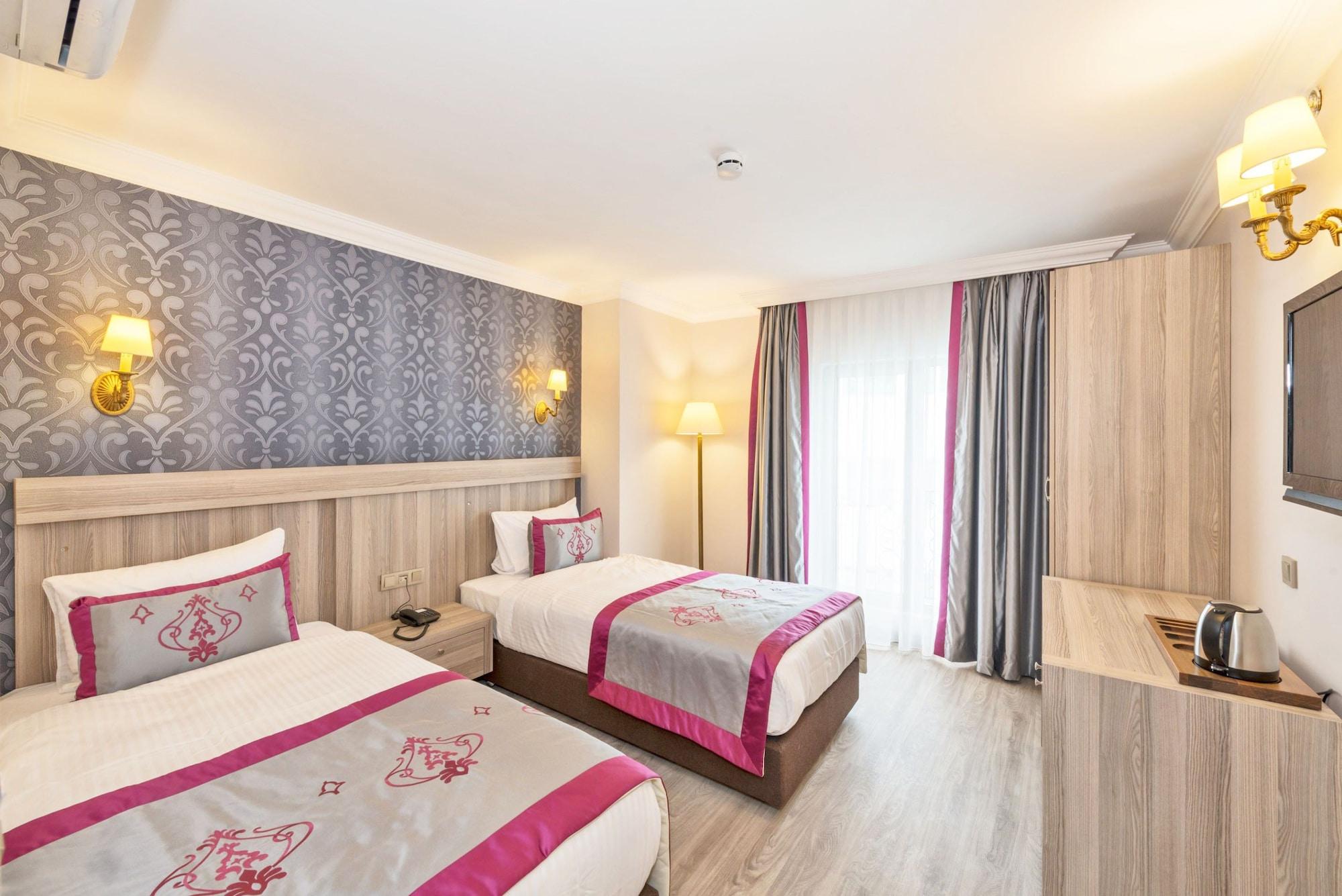 Hotel Dab 4*
