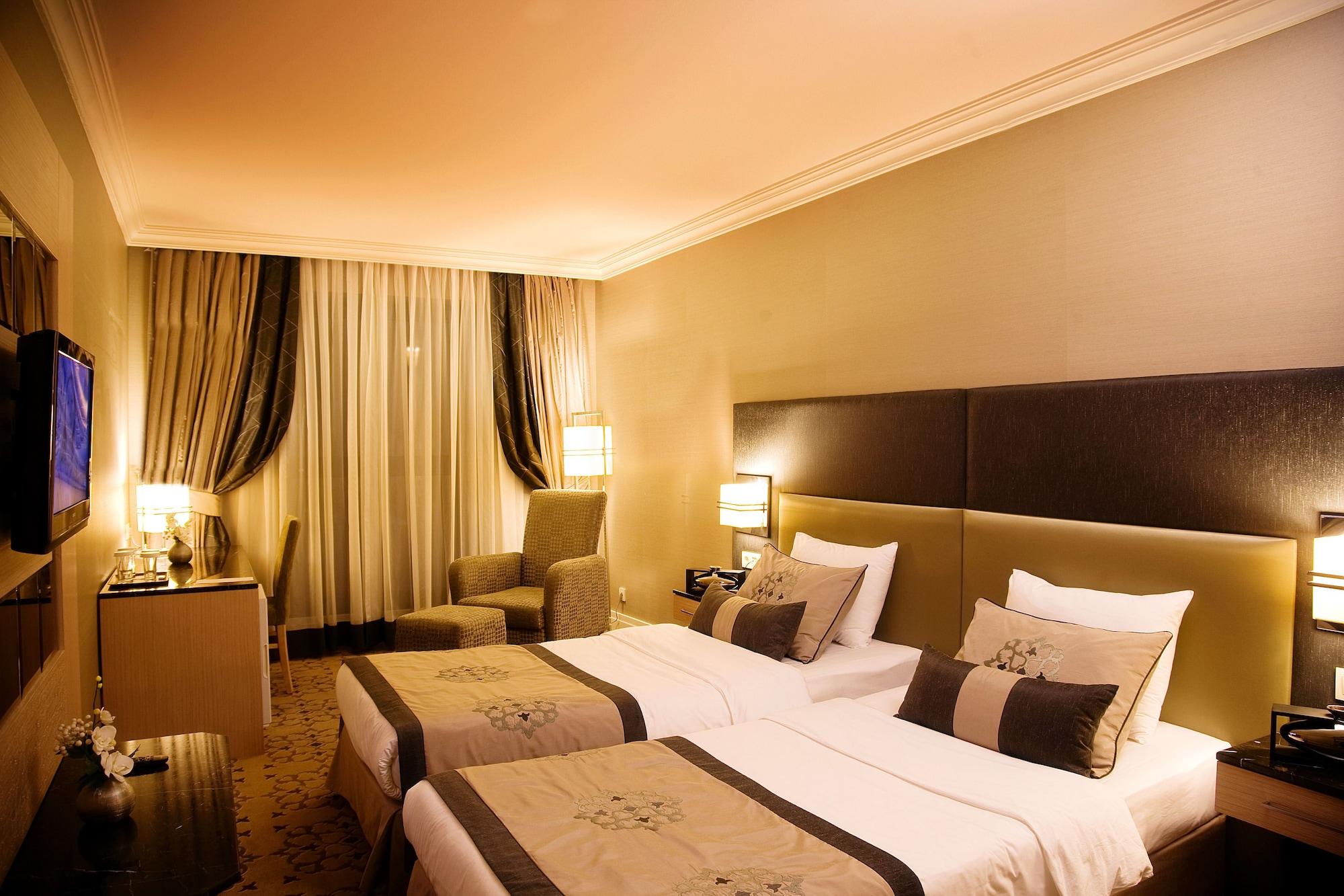 Hotel Darkhill 4*