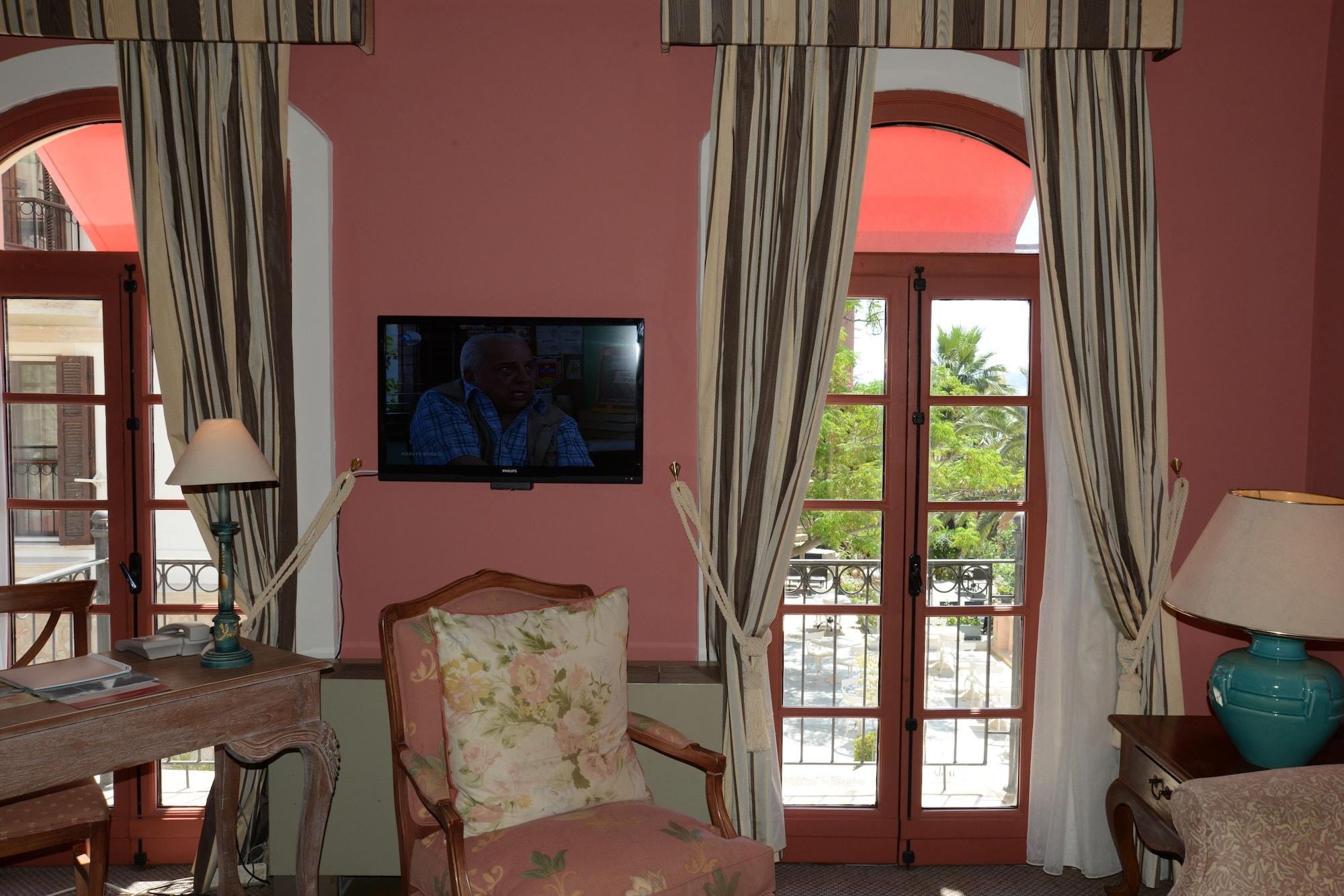 Patara & - Special Category Hotel 3*