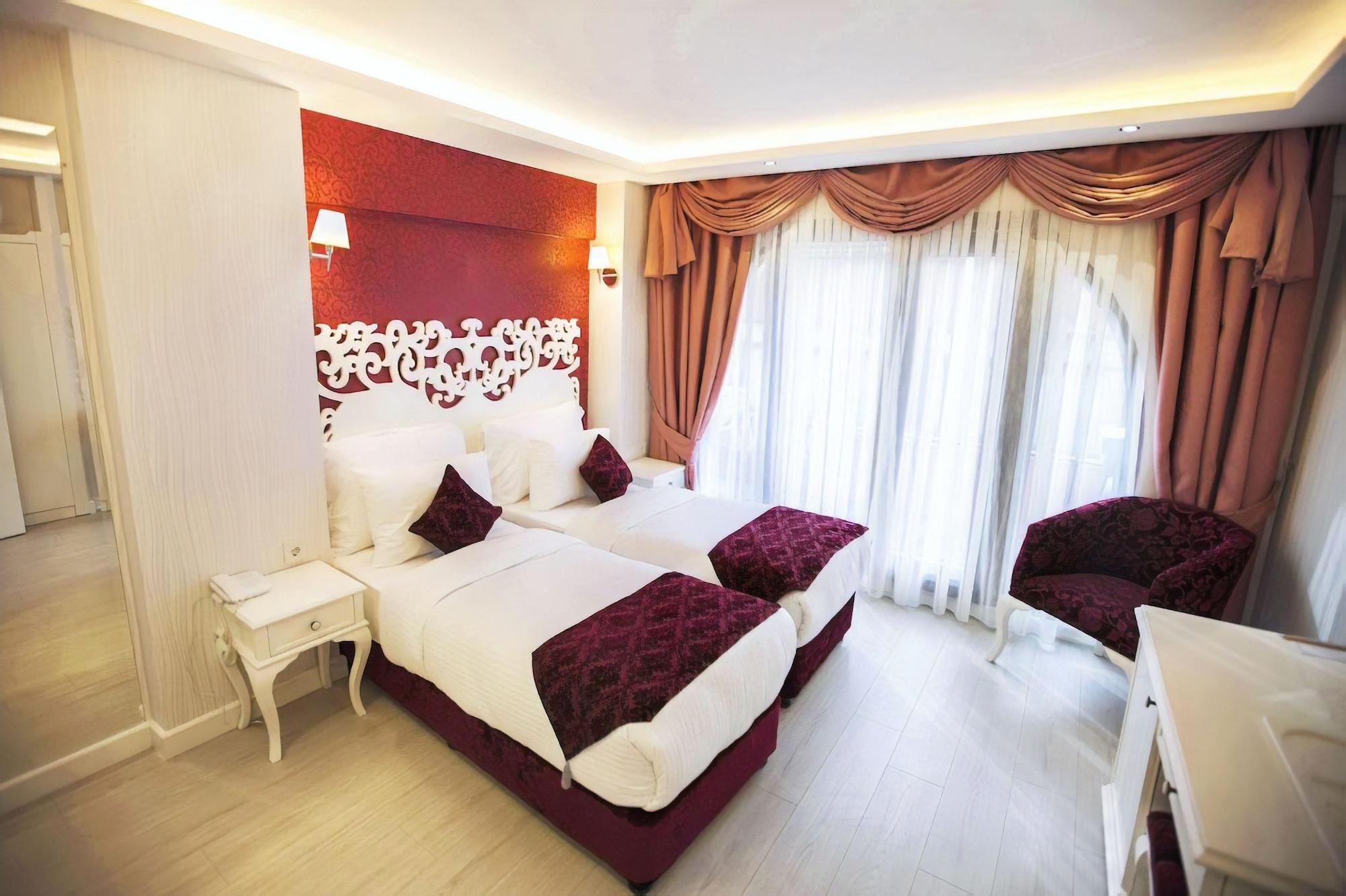 Dream Bosphorus 3*