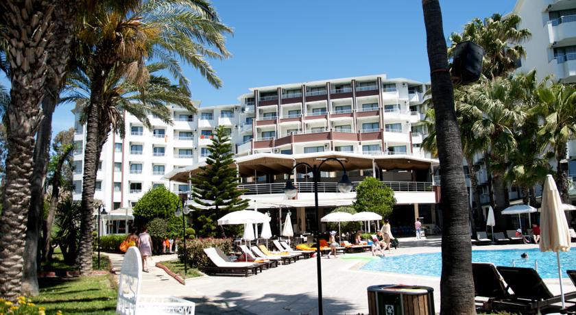 Aventura Park 5*