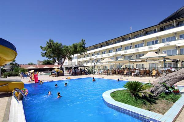 Hotel Aquabella Beach