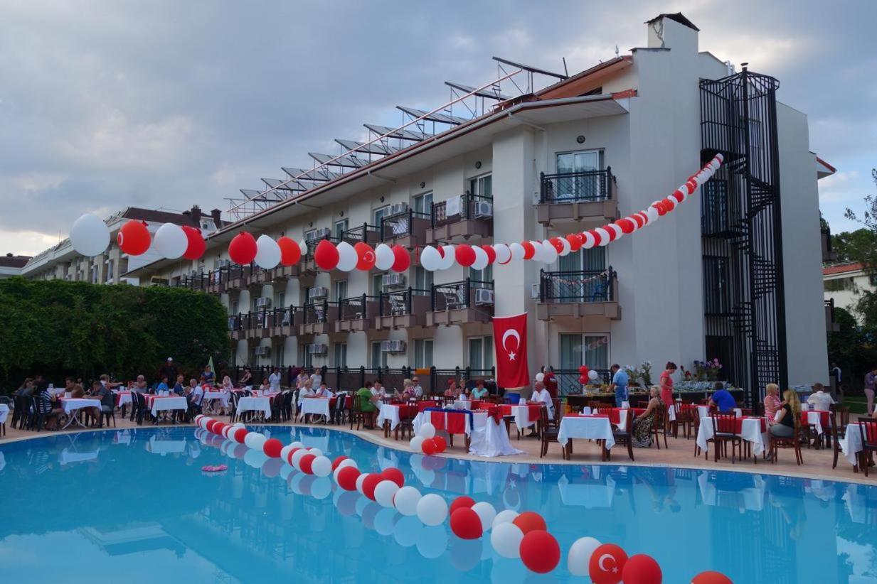 Rios Hotel