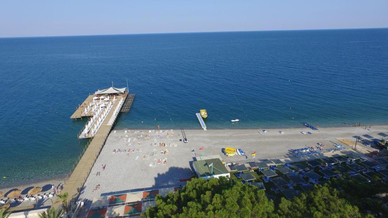 Rios Hotel