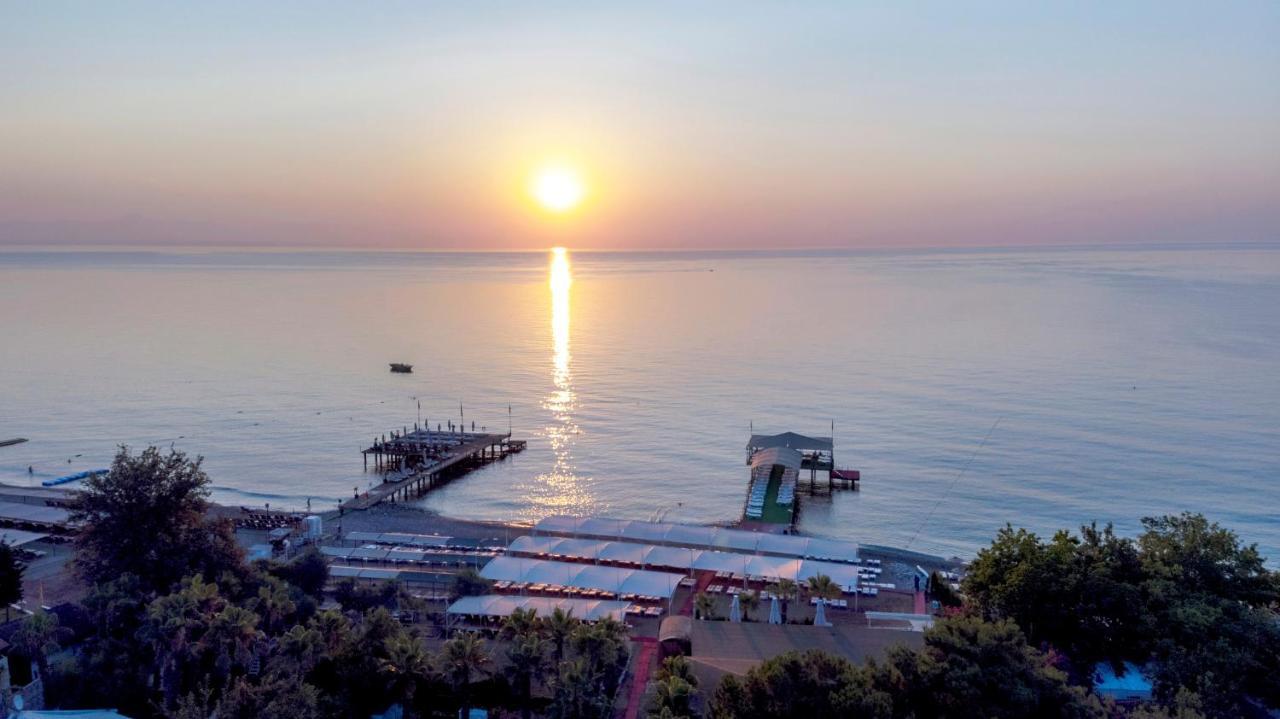 Ring 5* Beldibi (Kemer)
