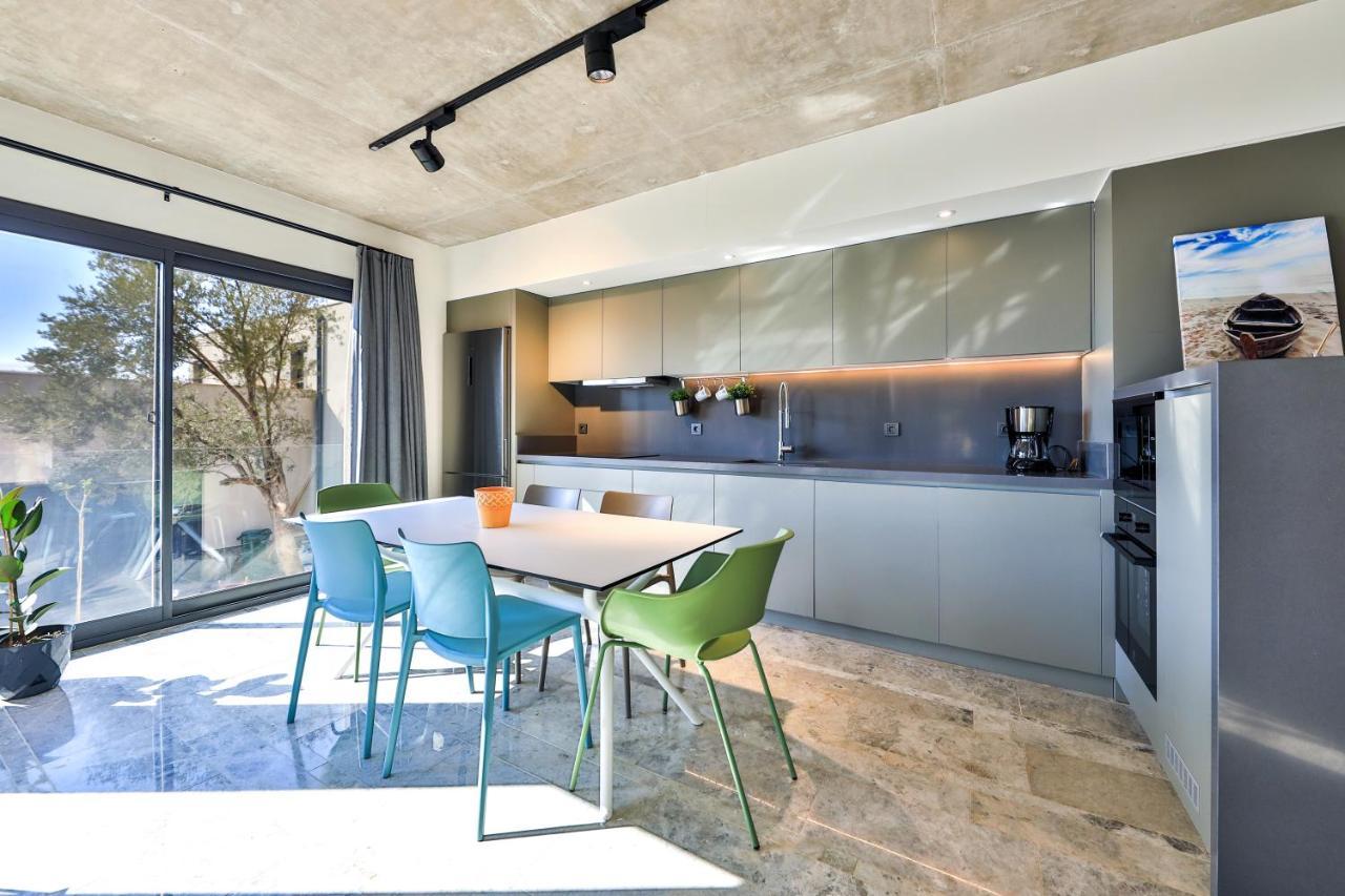 Villa 14 Premium With Openair Restaurant&tennis Court In Nature - Notos Club *
